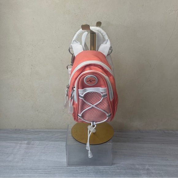 Universal Studios Coral White Zip Mini Day Backpack Crossbody Waist Belt - Picture 4 of 15